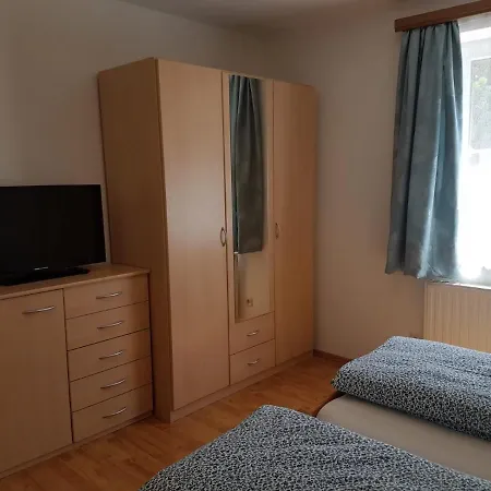 11 Apartment