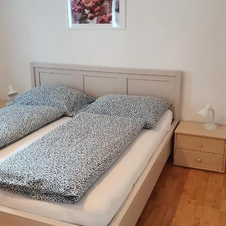 11 Apartment