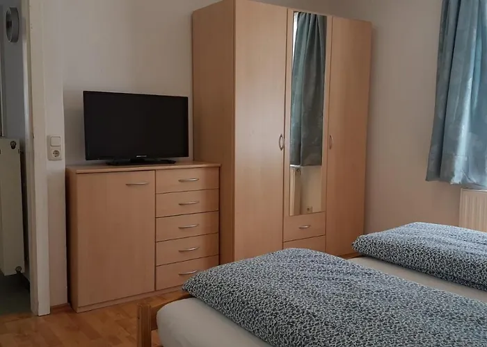 11 Διαμέρισμα *